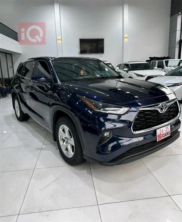 Toyota Highlander 2023 for sale in Iraq - Duhok